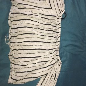 Off the shoulder cropped shirt